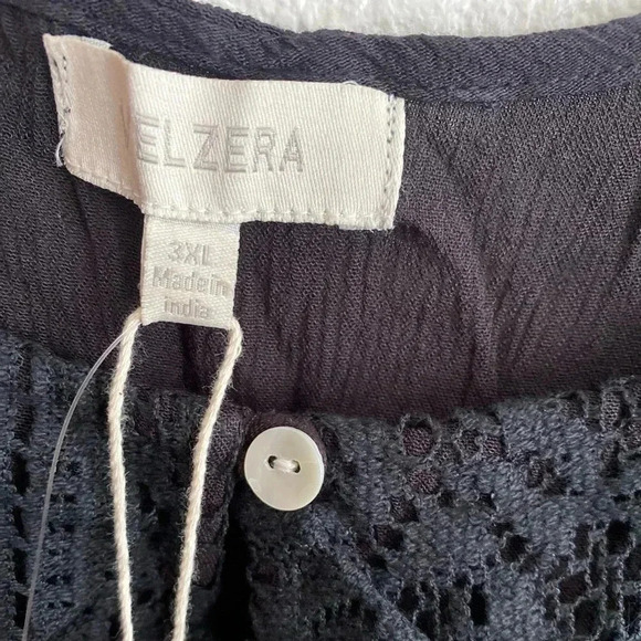 🆕Plus Size Black Lace Cold-Shoulder Tunic 3X🆕 - Picture 11 of 13